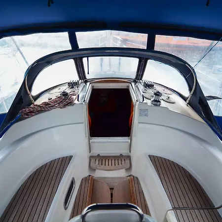 Yacht St. Anna * Варна